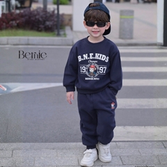 Set bộ dài cho bé trai chất nỉ 2 da áo họa tiết Little Monkey kèm quần dài cho bé trai size 9 tới 28kg BERNIE H1025B81