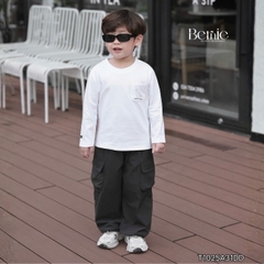 Áo thun cho bé trai tay dài phối túi ngực họa tiết khủng long size 9 tới 28kg BERNIE T0725A56