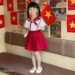 Set thủy thủ bé trai bé gái học sinh thêu lá cờ đỏ yêu nước Việt Nam 1 đến 8 tuổi Bernie H0625B08