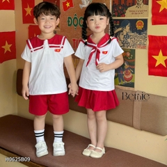 Set thủy thủ bé trai bé gái học sinh thêu lá cờ đỏ yêu nước Việt Nam 1 đến 8 tuổi Bernie H0625B08