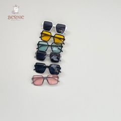 Kính mắt vuông nhiều màu thời trang cho bé trai bé gái phong cách hàn quốc 1 tới 7 tuổi BERNIE