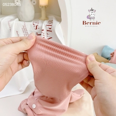 Set đồ bộ thun dài tay BERNIE bé trai bé gái màu trơn chất liệu thun tăm mềm mướt đính cúc cho bé từ 9 đến 24kg