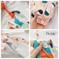 Áo khoác gió có mũ họa tiết nhiều màu unisex cho bé trai bé gái size 1 đến 7 tuổi BERNIE 24A017