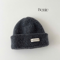 Mũ len tag chữ giữ ấm cho bé trai bé gái unisex phong cách hàn quốc 1 đến 5 tuổi BERNIE kids