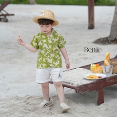 Set sơ mi đũi unisex bé trai bé gái đi biển họa tiết đi biển lá nổi bật size 1 đến 7 tuổi BERNIE 0124B39