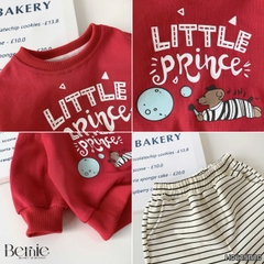 Set bộ nỉ dài tay họa tiết in chữ Little kèm quần dài kẻ ngang cho bé trai size 1 đến 7 tuổi BERNIE H0625B20