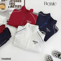 Set bộ dài tay thể thao kèm quần chất gió 2 lớp thêu Hello cho bé trai bé gái size 9 tới 28kg BERNIE T0825B25