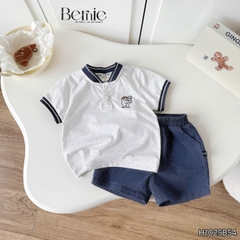 Set bộ tay ngắn áo cổ trụ họa tiết Gấu bóng chày kèm quần short bé trai size 9 tới 28kg BERNIE H1025B54