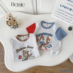 Set bộ tay ngắn phối màu họa tiết Sóc và Gấu kèm quần short kaki cho bé trai 9 tới 28kg BERNIE H1025B56