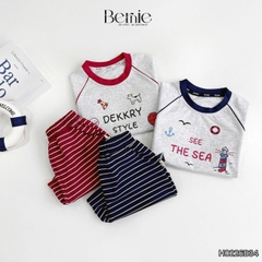 Set bộ đi biển bé trai áo thun tay ngắn raplang the Sea kèm quần short kẻ size 1 đến 7 tuổi BERNIE H0226B34