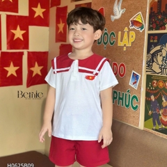 Set thủy thủ bé trai bé gái học sinh thêu lá cờ đỏ yêu nước Việt Nam 1 đến 8 tuổi Bernie H0625B08