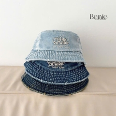 Mũ tai bèo jean thêu chữ  cho bé trai bé gái phong cách hàn quốc dễ thương size 4 đến 8 tuổi Bernie HL346