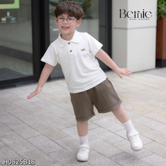 Set bộ polo tay ngắn màu trắng kem họa tiết in túi và chữ kèm quần short nâu cho bé trai 1 đến 7 tuổi BERNIE H0225B25