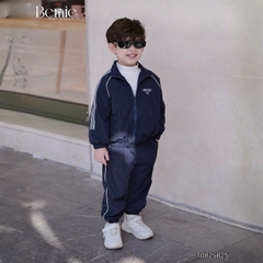 Set bộ dài tay thể thao kèm quần chất gió 2 lớp thêu Hello cho bé trai bé gái size 9 tới 28kg BERNIE T0825B25