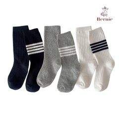 Tất vớ trơn sọc 1 bên unisex cho các bé trai bé gái nhà BERNIE basic nhiều màu trơn 2 đến 7 tuổi