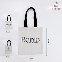 Túi tote vải đeo vai màu be đơn giản in chữ Bernie
