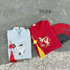 Áo dài cách tân bé trai mặc tết chất tafta thêu hạc màu xanh màu đỏ size 10 đến 25kg BERNIE 0824B37