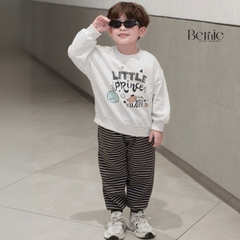 Set bộ nỉ dài tay họa tiết in chữ Little kèm quần dài kẻ ngang cho bé trai size 1 đến 7 tuổi BERNIE H0625B20