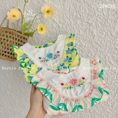 Váy chữ A yếm ngực thêu hoa viền bèo cho bé gái đi chơi đi học size 9kg tới 25kg BERNIE 23V015