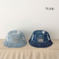 Mũ tai bèo jean thêu chữ  cho bé trai bé gái phong cách hàn quốc dễ thương size 4 đến 8 tuổi Bernie HL346