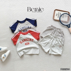 Set bộ tay ngắn thể thao áo raplang họa tiết Hawkins kèm quần short cho bé trai bé gái size 1 đến 7 tuổi BERNIE P0225B14