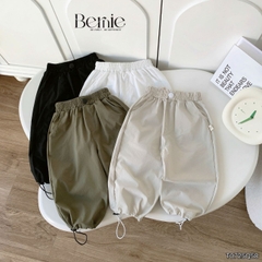 Quần dài dáng bomber thể thao chất gió mềm unisex cho bé trai bé gái size 9 tới 28kg BERNIE T0725Q58