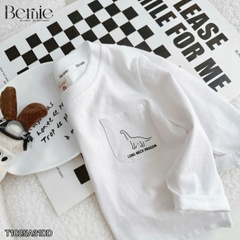Áo thun cho bé trai tay dài phối túi ngực họa tiết khủng long size 9 tới 28kg BERNIE T0725A56