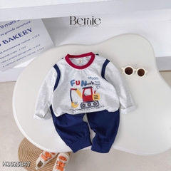 Set bộ dài tay cố áo và tay phối màu chất cotton họa tiết xe cẩu kèm quần dài size 9 tới 25kg BERNIE H1025B47
