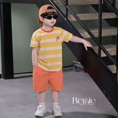 Set bộ tay ngắn họa tiết kẻ Cậu bé trà sữa kèm quần short kaki cho bé trai 9kg tới 28kg BERNIE H1125B28