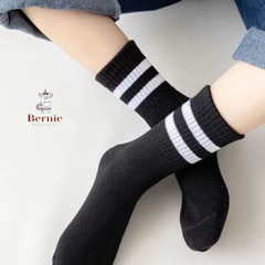 Tất vớ thể thao unisex cổ cao sọc viền cho bé trai bé gái màu trắng đen xám 1 đến 5 tuổi BERNIE