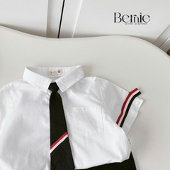 Set bộ đi chơi bé trai BERNIE áo sơ mi trắng cà vạt phối kẻ cho bé từ 9 đến 24kg