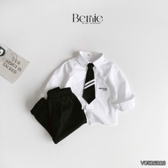 Set bộ sơ mi dài tay WARM LITTER DAYS áo sơ mi kèm quần kaki dài phối cà vạt cho bé trai 9 đến 28kg BERNIE V0526B23