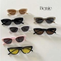 Kính thời trang trẻ em kính râm kính chống bụi phong cách hàn quốc cho bé 1 đến 6 tuổi BERNIE K09