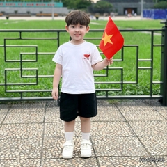 Áo thun tay ngắn unisex cho bé trai bé gái họa tiết in chữ Độc lập - Tự do size 9 tới 25kg BERNIE H0425A57