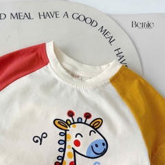 Set bộ cotton Hươu vui vẻ sắc màu cho bé trai áo thun cotton họa tiết Hươu nhỏ vui vẻ và quần short đùi kaki 1 đến 7 tuổi BERNIE H0725B64