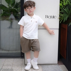 Set bộ polo tay ngắn màu trắng kem họa tiết in túi và chữ kèm quần short nâu cho bé trai 1 đến 7 tuổi BERNIE H0225B25