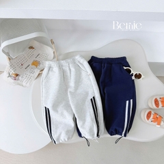 Set bộ dài thể thao phối sọc họa tiết hình thêu Hey boy kèm quần dài cho bé trai size 1 đến 7 tuổi BERNIE H0525B24