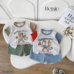 Set bộ tay ngắn phối màu họa tiết Sóc và Gấu kèm quần short kaki cho bé trai 9 tới 28kg BERNIE H1025B56