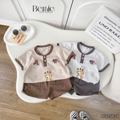 Set bộ tay ngắn cổ trụ họa tiết Gấu Funny và quần short đi chơi đi biển cho bé trai size 1 tới 7 tuổi BERNIE H1125B37
