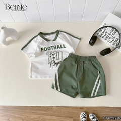Set bộ thể thao Football cho bé trai áo tay ngắn họa tiết in chữ và số 10 kèm quần short size 9 tới 28kg BERNIE H1125B36