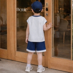 Set bộ cho bé trai áo tanktop họa tiết Bonjour phối màu kèm quần short size 9 tới 28kg BERNIE H0226B29