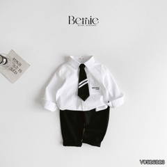 Set bộ sơ mi dài tay WARM LITTER DAYS áo sơ mi kèm quần kaki dài phối cà vạt cho bé trai 9 đến 28kg BERNIE V0526B23