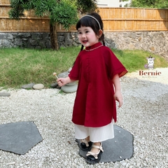 Áo dài bé gái cách tân bé trai lụa cao cấp màu đỏ họa tiết cánh bướm BERNIE 1 đến 7 tuổi 1023B013