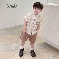 Set sơ mi cổ trụ chất đũi ngắn tay họa tiết thổ cẩm kèm quần short kaki cho bé từ 9kg tới 28kg BERNIE T1124B19