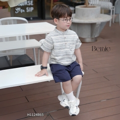  Set bộ sơ mi cổ trụ kẻ ngang phối túi viền kèm quần short kaki cho bé trai size 9 đến 28kg BERNIE H1124B65