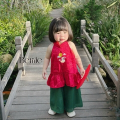 Set yếm lụa đỏ thêu thỏ ngọc kèm quần dài xanh tết trung thu bé gái chất lụa gấm BERNIE 1 tuổi đến 7 tuổi H0425B31 
