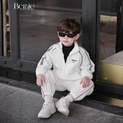 Set bộ dài tay thể thao kèm quần chất gió 2 lớp thêu Hello cho bé trai bé gái size 9 tới 28kg BERNIE T0825B25