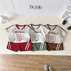 Set bộ thể thao Football cho bé trai áo tay ngắn họa tiết in chữ và số 10 kèm quần short size 9 tới 28kg BERNIE H1125B36