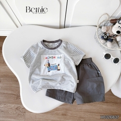 Set bộ bé trai áo thun tay ngắn họa tiết kẻ ngang Sausage Dog kèm quần short kaki cho bé trai size 9 đến 28kg BERNIE H0326B37