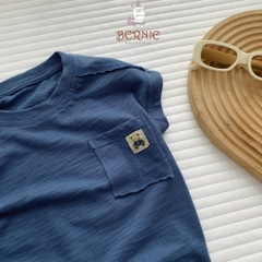 Áo tanktop cotton xược túi ngực thêu gấu dáng hàn quốc cho bé trai bé gái từ 9đến 24kg BERNIE 23A026